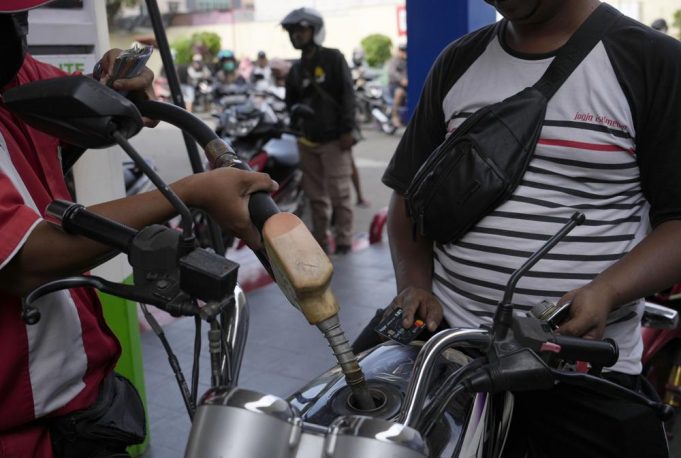 Indonesia hikes fuel prices by 30%, cuts energy subsidies