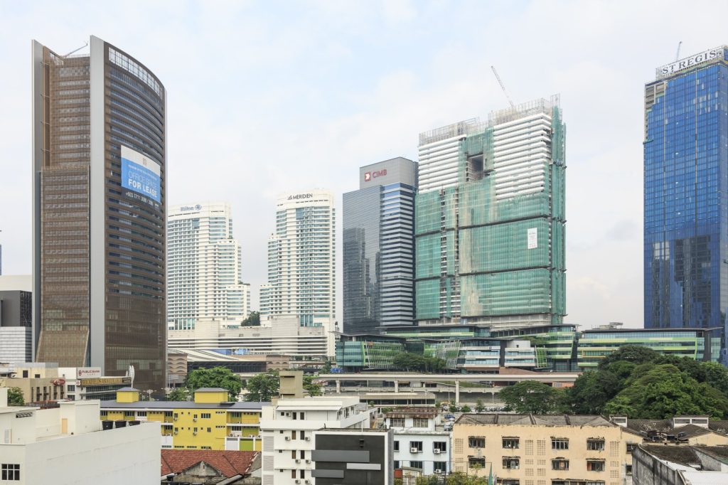 Malaysia Trade Surges 8.6% to RM236 Billion in December