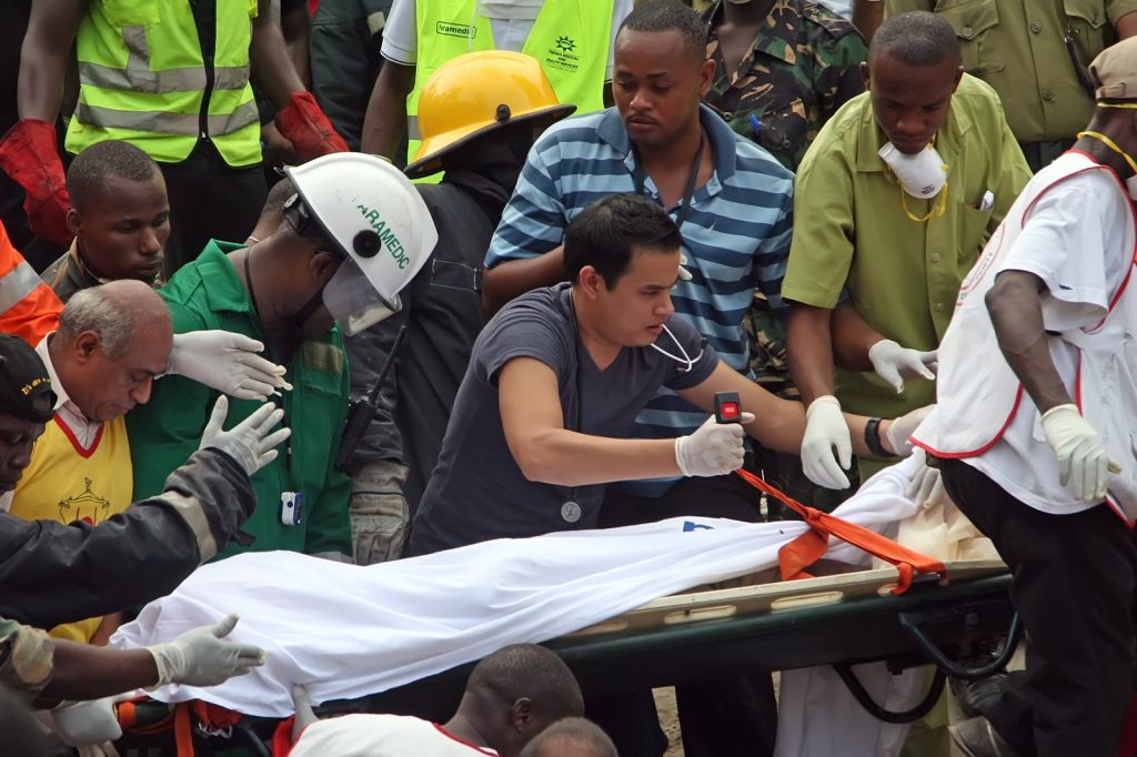 Brazil Building Collapse Kills 14, Leaves Six Missing in Recife