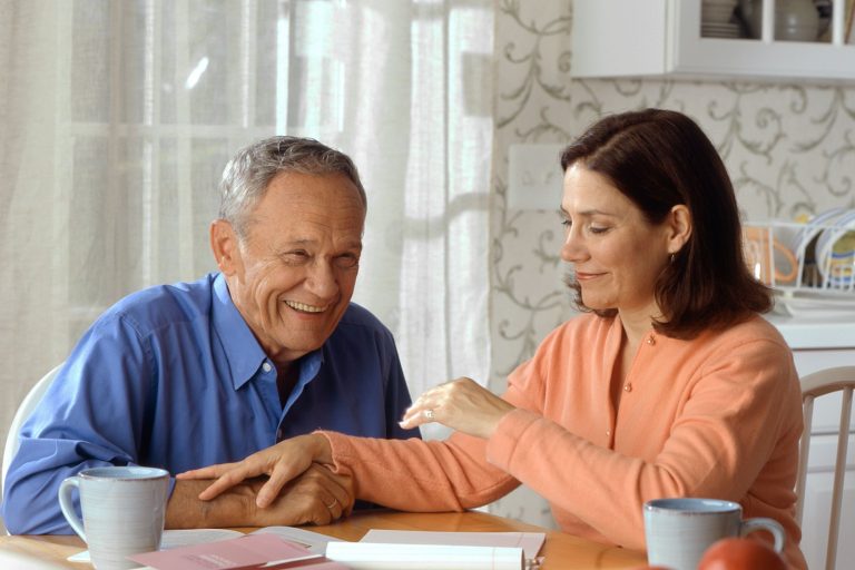 MuslimMatters Article Says Financial Silence Undermines Marriages