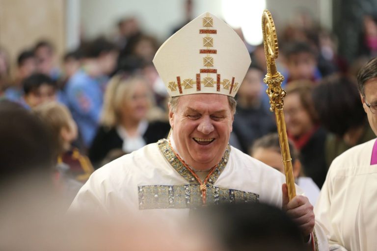 Catholic leader warns AI could undermine students’ ability to think critically