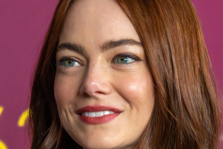 Industry Shifts as Dermatologists and Consumers Reject Freckle Stigma