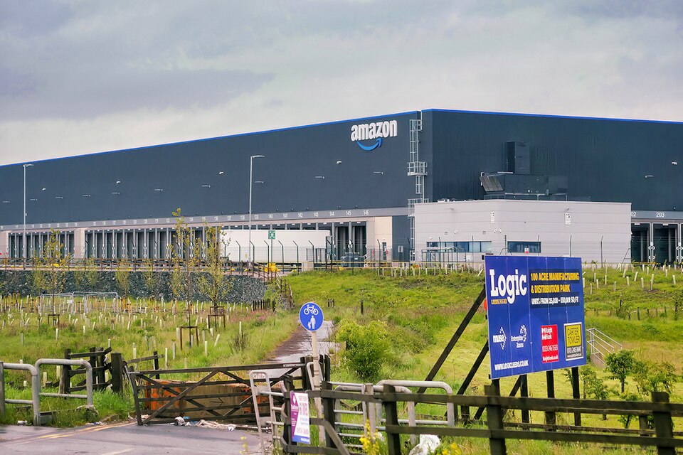 Amazon Warehouse