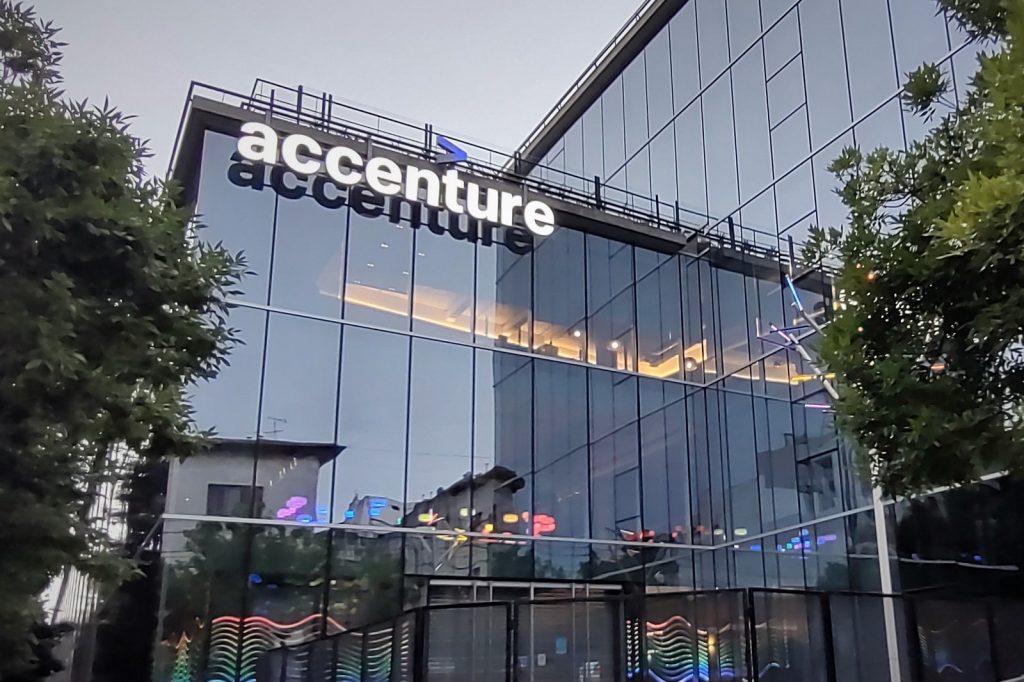 Anthropic, Accenture Commit 2B to Independent AI Safety Testing