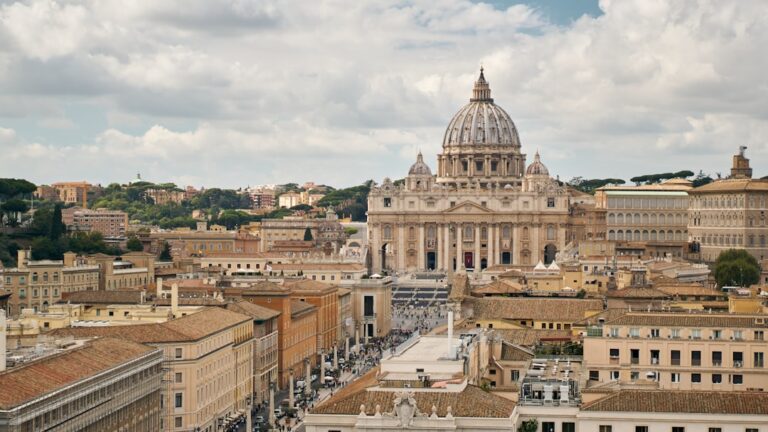 Pope Francis Dies at 88, Triggering Historic Conclave