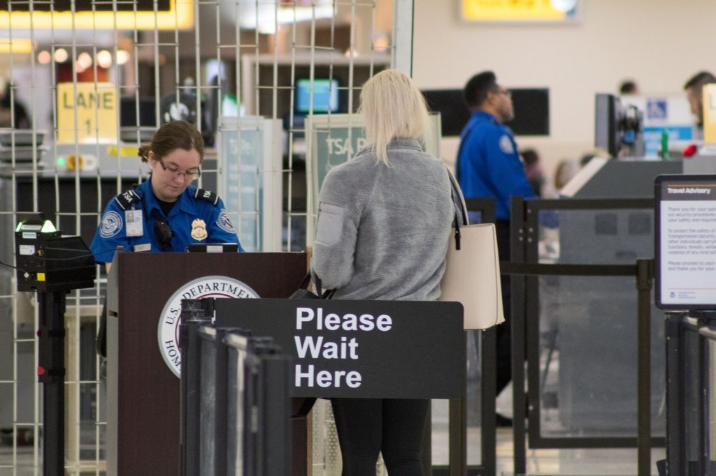 Travel Experts Warn Against Viral Airport Theory Challenge Due to Flight Risks