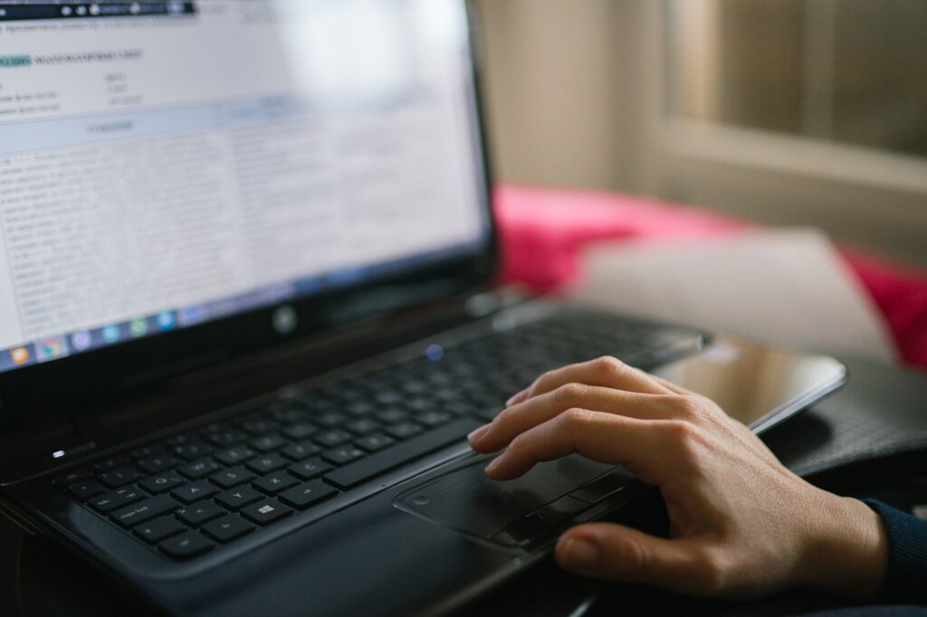 How the HMRC £1,000 Trading Allowance Impacts Side Hustle Income Reporting