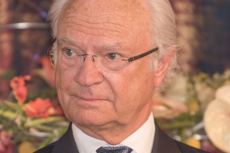 King Carl XVI Gustaf faces controversy as royal family heirlooms head to auction