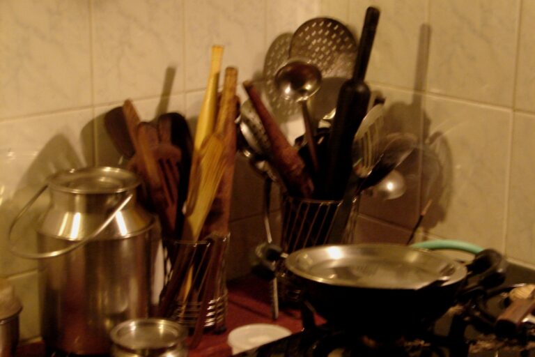 How to Navigate Wayfair Way Day for the Best Kitchenware Discounts Before the Holidays